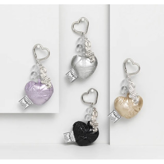 ♡ Pre-order ♡  Carlyn Heart Keyring ของแท้100%