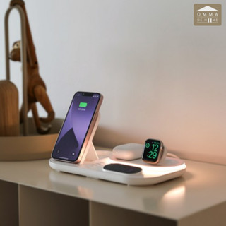 [Pre-Order]🇰🇷 MOOAS แท่นชาร์จไร้สาย Fast Chart 4 in 1 มาพร้อมโคมไฟปรับระดับแสงได้ และนาฬิกาLED