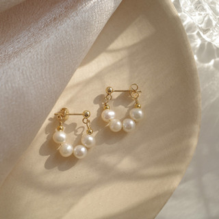 White Daisy Lalalyn Pearl Earring (ต่างหู)