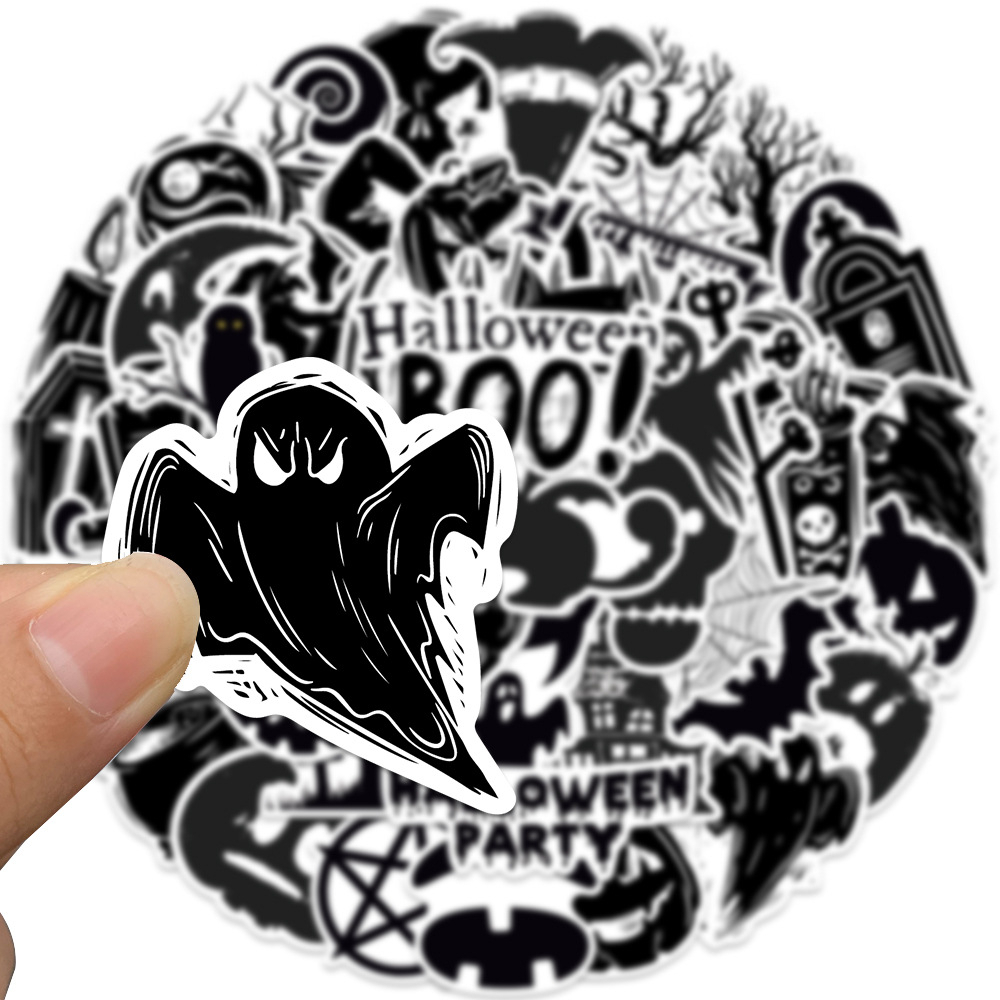 💥พร้อมส่ง💥ฮาโลวีน ผี น่ารัก black white ดำขาว Halloween คริสต์มาส ghost sticker สติกเกอร์กันน้ำรูปแบบที่แตกต่างกัน 50pcs