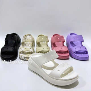 รองเท้าแตะ Crocs Classic Crush Sandals ผู้หญิง ส้นสูง มีไชส์35–40รองเท้าสวยสวย