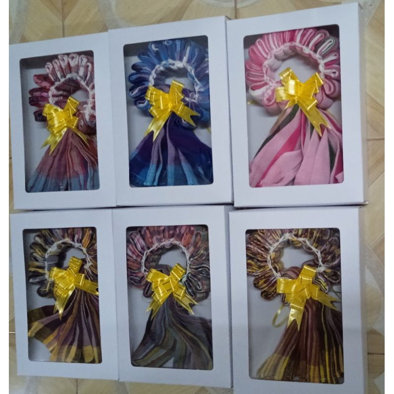 โปรฟรีป้ายแท็ก มาลัยผ้าขาวม้าผ้าฝ้ายคละสีพร้อมกล่องสีขาว