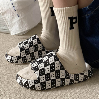 Fshoes  (มาใหม่)รองเท้าพื้นนุ่ม รองเท้าแตะแฟชั่นสีขาวพิมพ์ลายการ์ตูน💗 รองเท้าผู้หญิงมีให้เลือกลวดลายถึง 3 แบบ⚡️