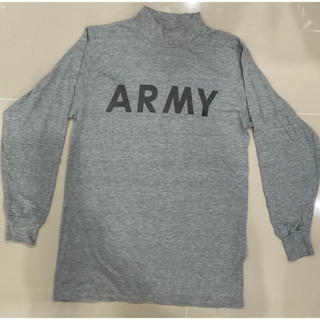 เสื้อยืดทหารแขนยาว คอเต่า ไซส์ M เสื้อARMY มือ2 สภาพสวยของเเท้กองทัพ USA อก 21 ยาว28 ราคา 240 บาทครับผม