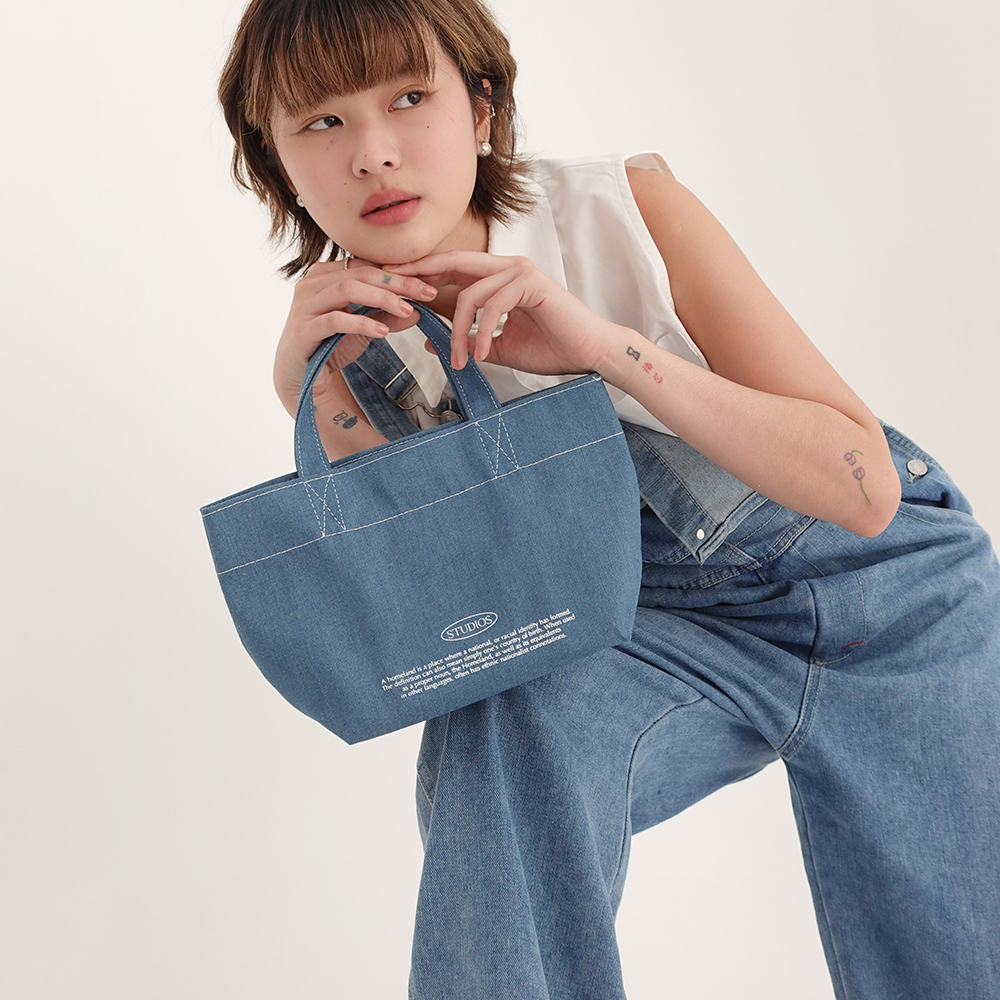 HOMELAND ♡ DENIM - กระเป๋าผ้ายีนส์ สไตล์ญี่ปุ่น ปักลาย มีซิป มีฐานรองทรง ไซส์เล็ก (Small) มี 3 สี