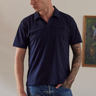 เสื้อโปโลแขนสั้น Dandy Pocket Polo Tee (Navy Blue) สีกรมท่า คอวี สำหรับผู้ชาย