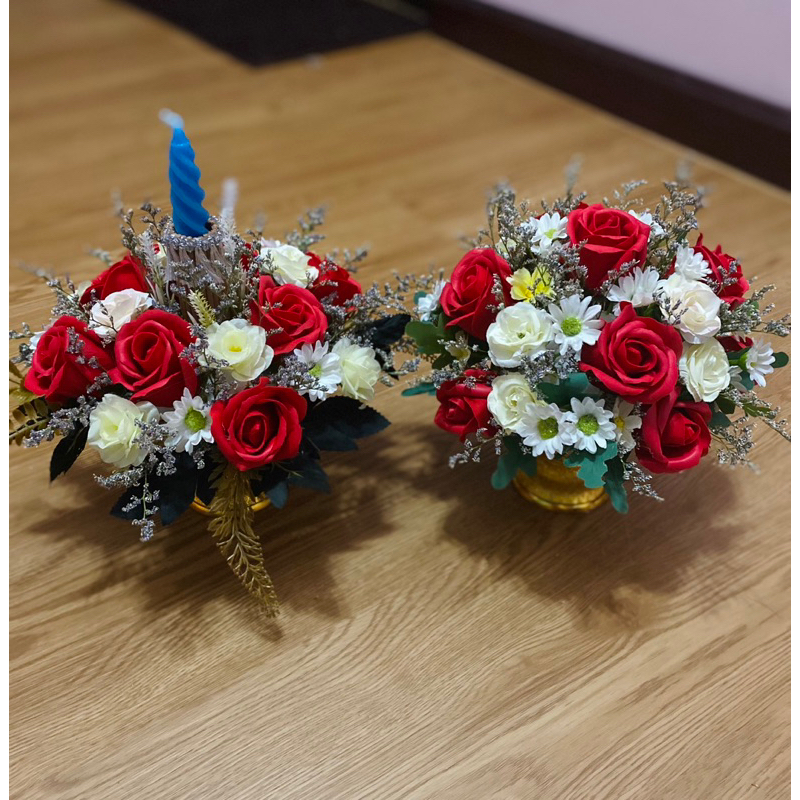 พานไหว้ครูสีแดงอันละ490บาท