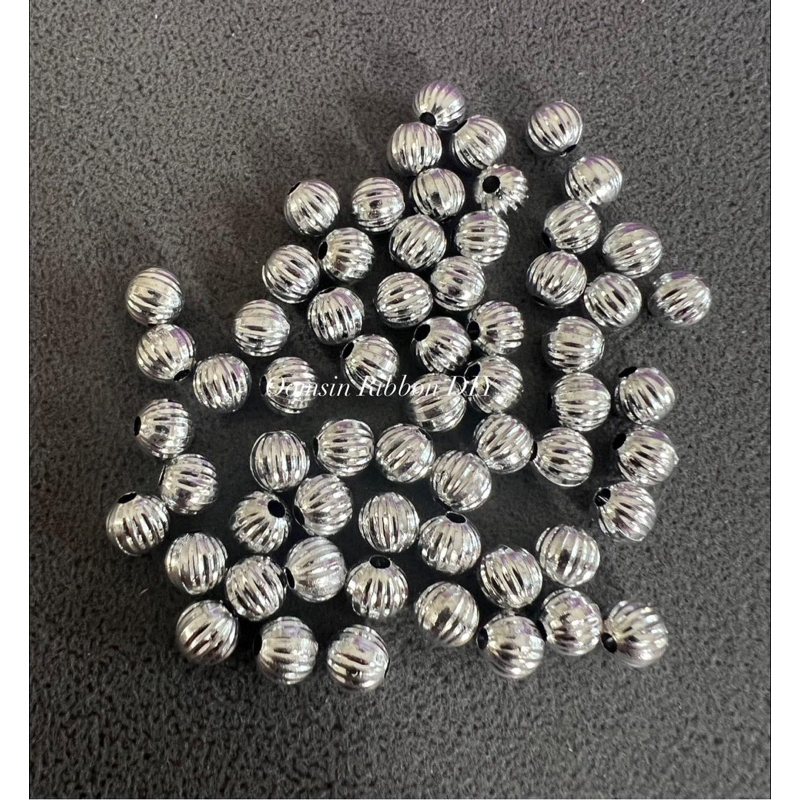 ลูกปัดเม็ดมะยม สีเงิน/สีทอง ขนาด 6 มิล / 8 มิล แพ็คละ 100 ชิ้น - รูปที่ 3