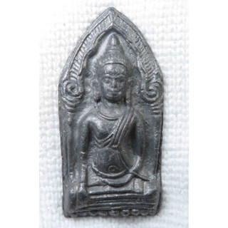 พระยอดขุนพล ปางสมาธิ หลังลายผ้า เนื้อชินตะกั่ว ไม่ทราบที่