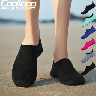 จัดส่งทันที Coolloog รองเท้าเดินชายหาด กันลื่น ใส่ได้ทั้งหญิ…
