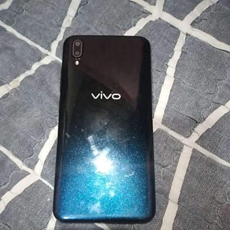 โทรศัพท์มือสอง Vivo y93 สภาพใหม่มาก 99% Ram 6 Rom 128
