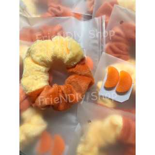 พร้อมส่ง ‼️ 🧡🍊 โดนัทมัดผม + กิ๊ฟติดผมรูปกลีบส้ม 🍊🧡