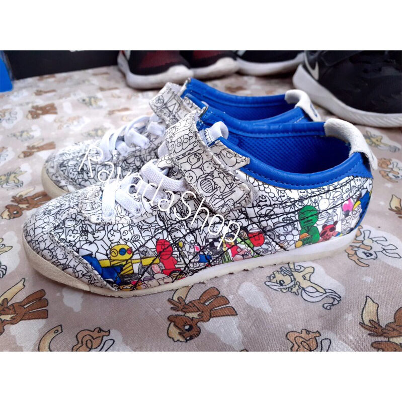 รองเท้าผ้าใบเด็กโอนิซึกะ Onitsuka ของแท้ มือสอง ไซส์ 17.5 cm. ไม่มีกล่อง