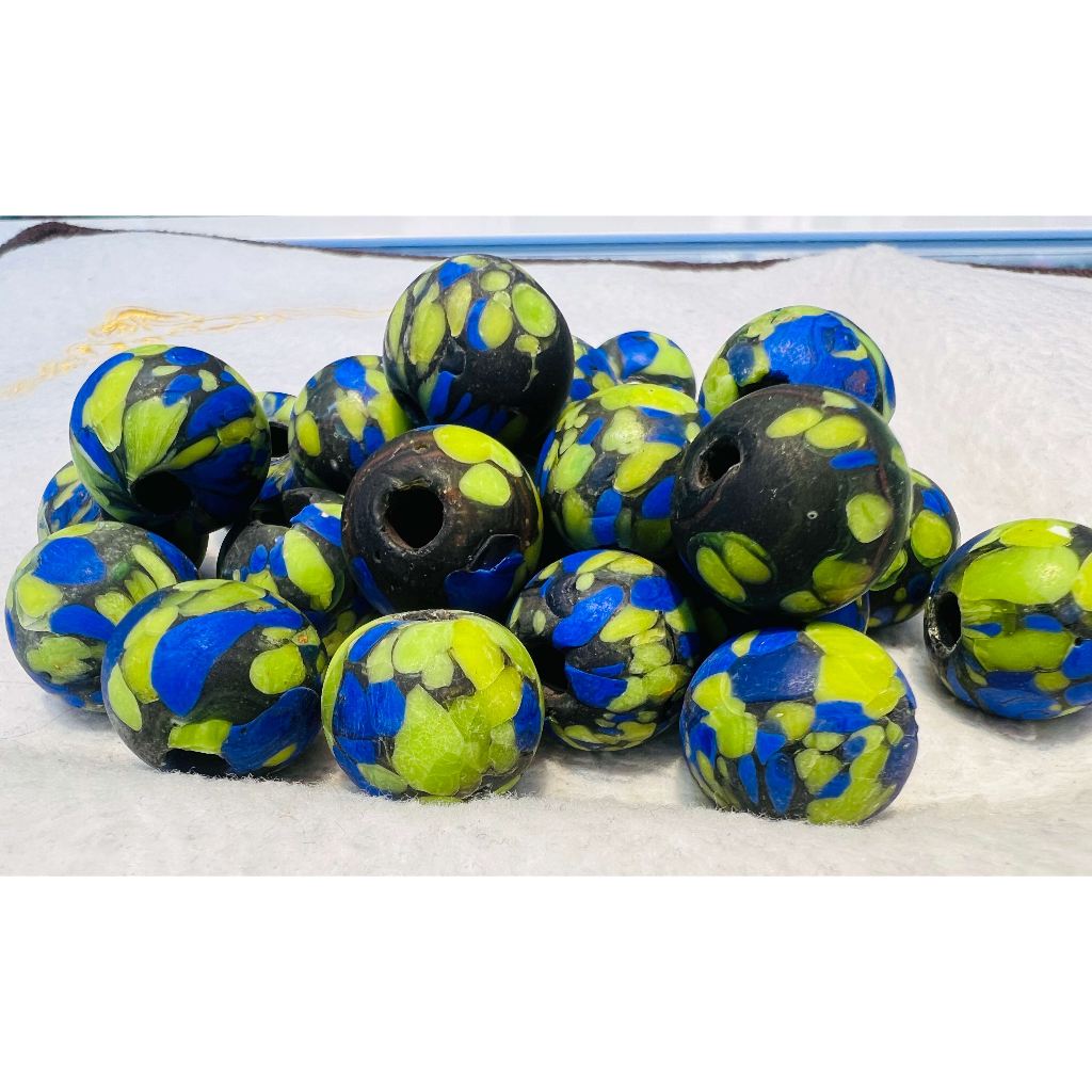 Natural Antique Glass Beads Round 18mm Pack of 20 Beads