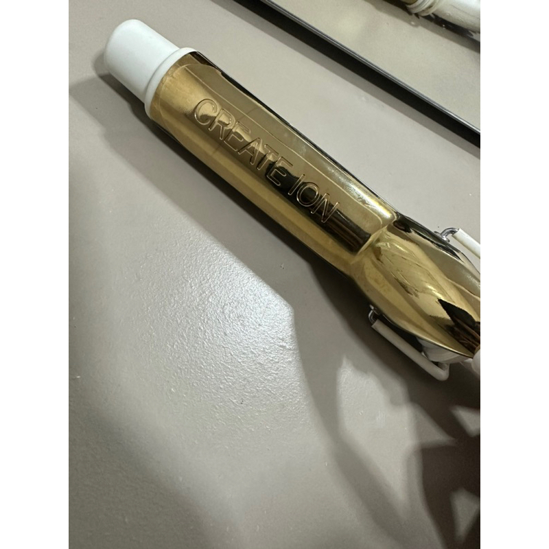 เครื่องม้วนผม create ion