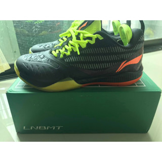 รองเท้าแบดมินตัน Li-Ning ไซส์ 9.5 US สภาพ 95-99%