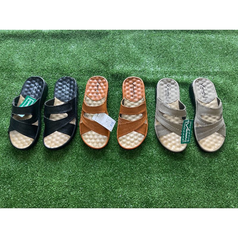 รองเท้าเพื่อสุขภาพเท้ามีปุ่มนวดเท้า รหัส 2112