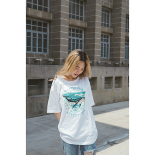 (พร้อมส่ง) เสื้อยืด WE LIVE FOR WHALE - ผ้า Cotton100%