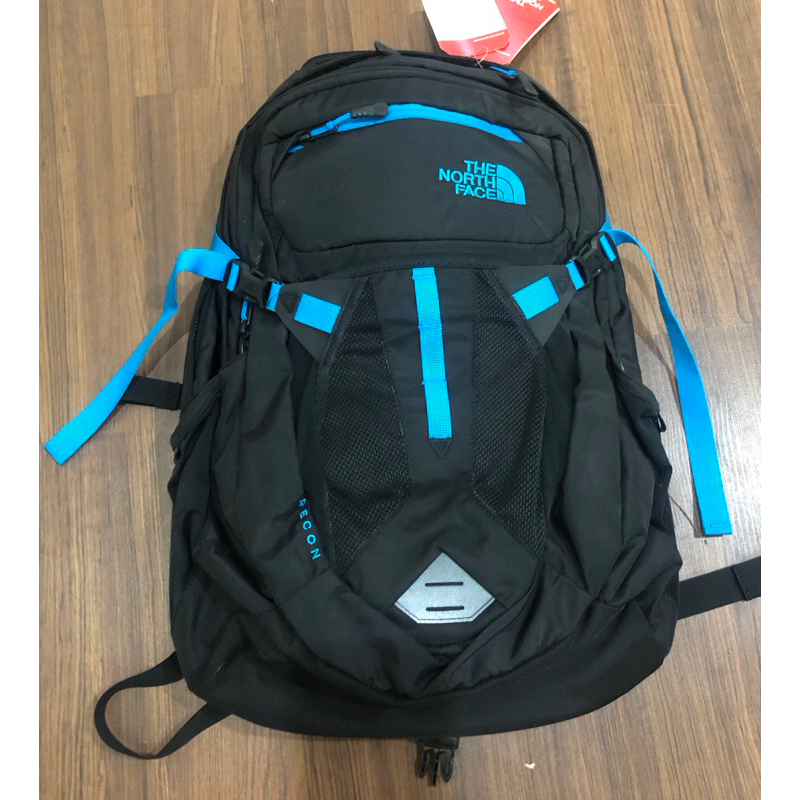 กระเป๋าเป้ The North Face  รุ่น Recon (31L) ราคาป้ายจริง4,550฿