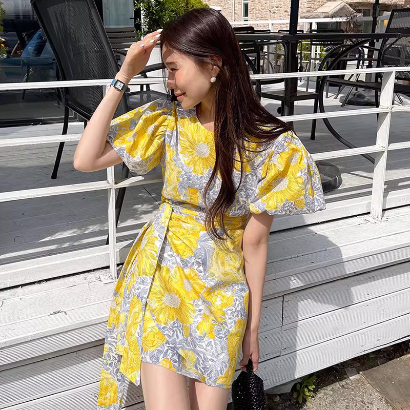CHAWY Yellow floral minidress C3996 มินิเดรสสั้น มินิเดรสสั้นทำงาน