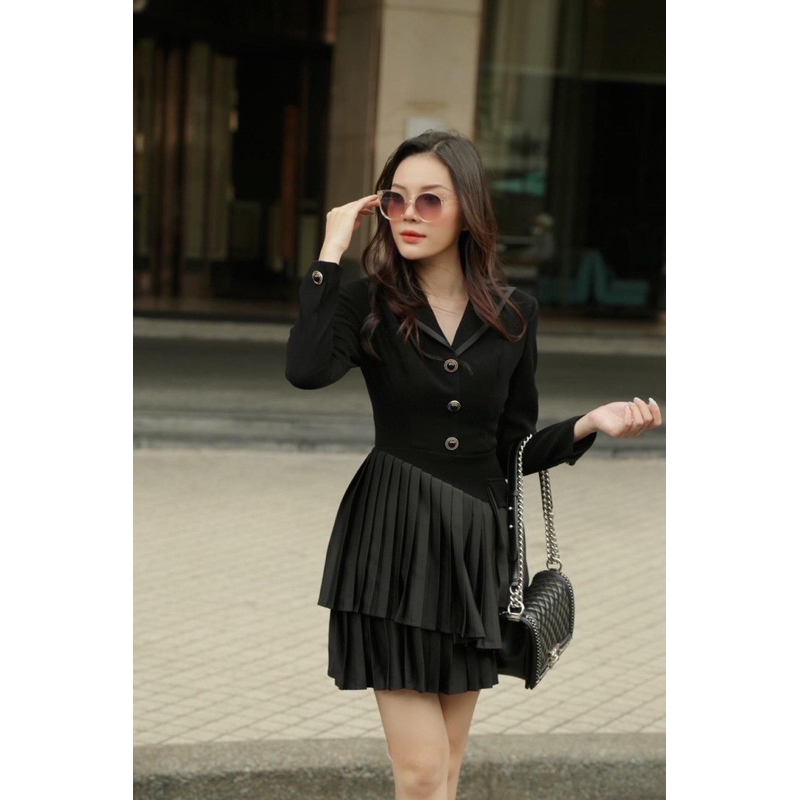 Ticha brand เดรสสีดำ แต่งระบายชายกระโปรงสีดำ(M)