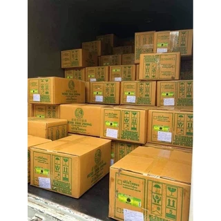 ยาหม่องตราโพธิ์หยก แพค 3แถม1(สูตร1ดั้งเดิม) เป็นยาสามัญประจำบ้าน