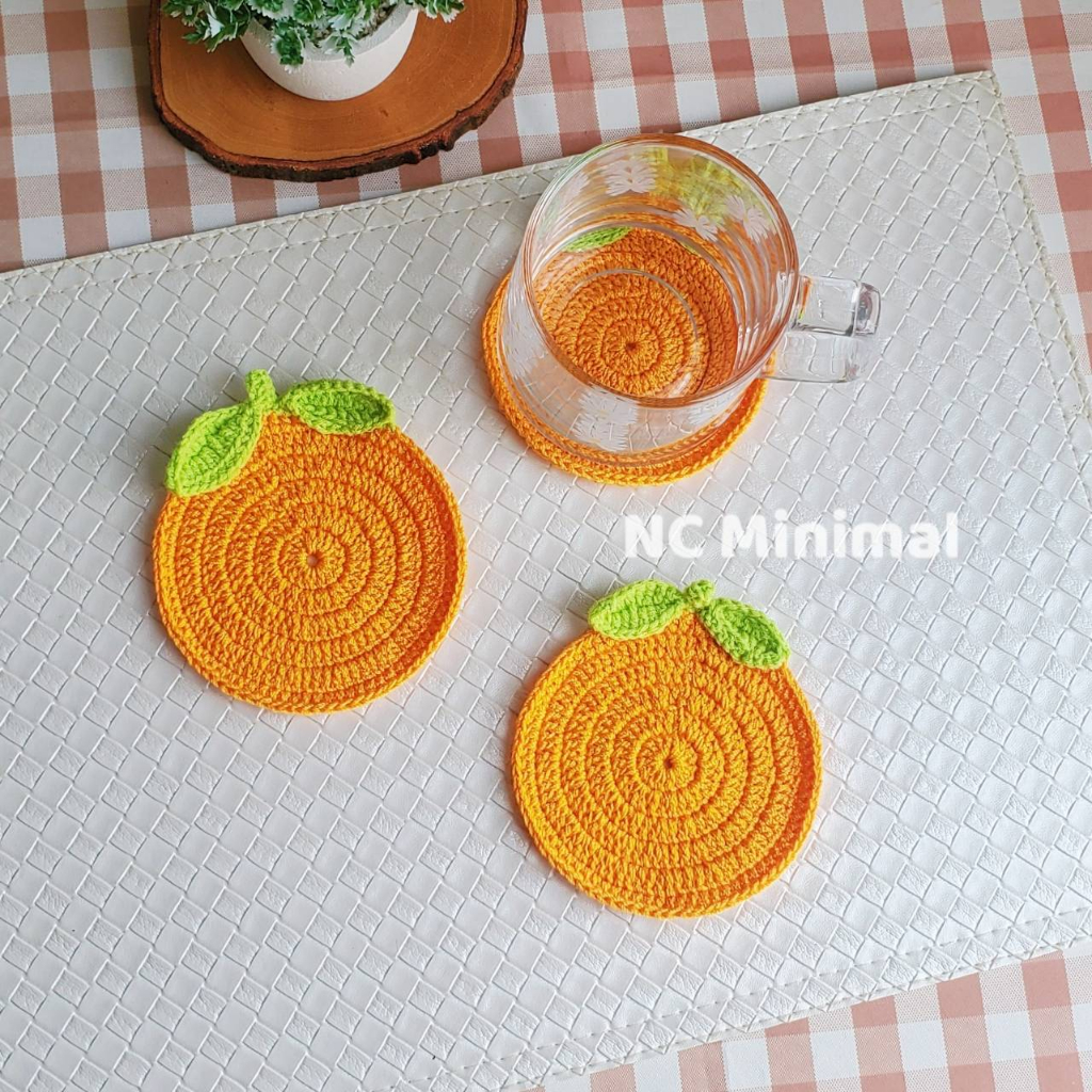 NCC2008 Orange Coaster พร้อมส่ง ที่รองแก้วถักโครเชต์ ส้ม ขนาด 4" น้องส้มสีสันสดใส คาวาอี้มั่กๆ งานละเอียด แฮนด์เมด100%
