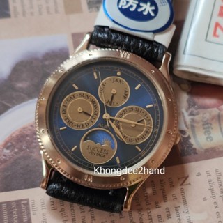 นาฬิกา Vintage Alba by Seiko หน้าพระจันทร์ ไม่ผ่านการใช้งาน  พร้อมป้ายราคาและคู่มือ เก่าเก็บค้างสต็อคจากญี่ปุ่น