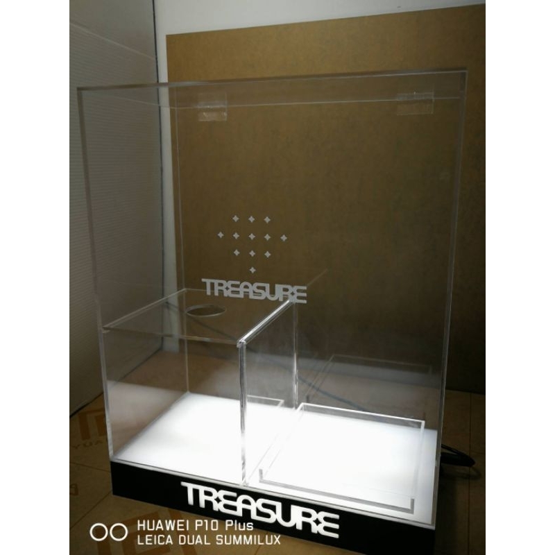 กล่องใส่แท่งไฟ​ Treasure​ พร้อมกล่อง​