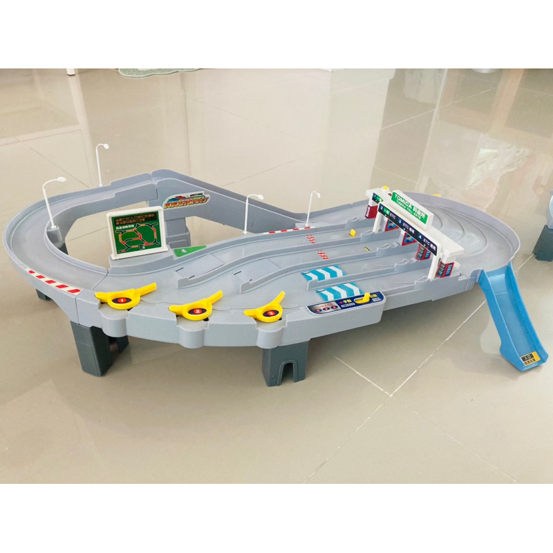 รางรถเหล็ก Tomica ชุดทางด่วน