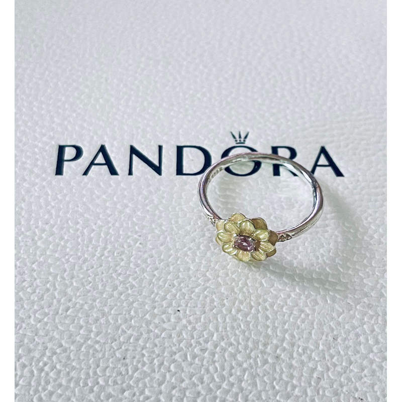 Pandora แท้💯% แหวนดอกไม้ ลงยา ไซส์ 50 Used