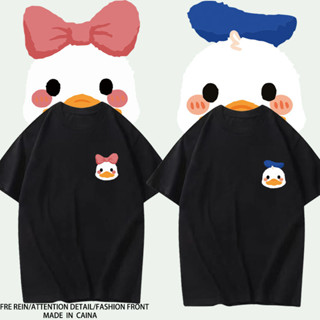 Donald Duck and Daisy Duck อะนิเมะพิมพ์เสื้อยืดการ์ตูนรุ่นคู่ฤดูร้อนใหม่นักเรียนที่เรียบง่ายผ้าฝ้ายแขนสั้น