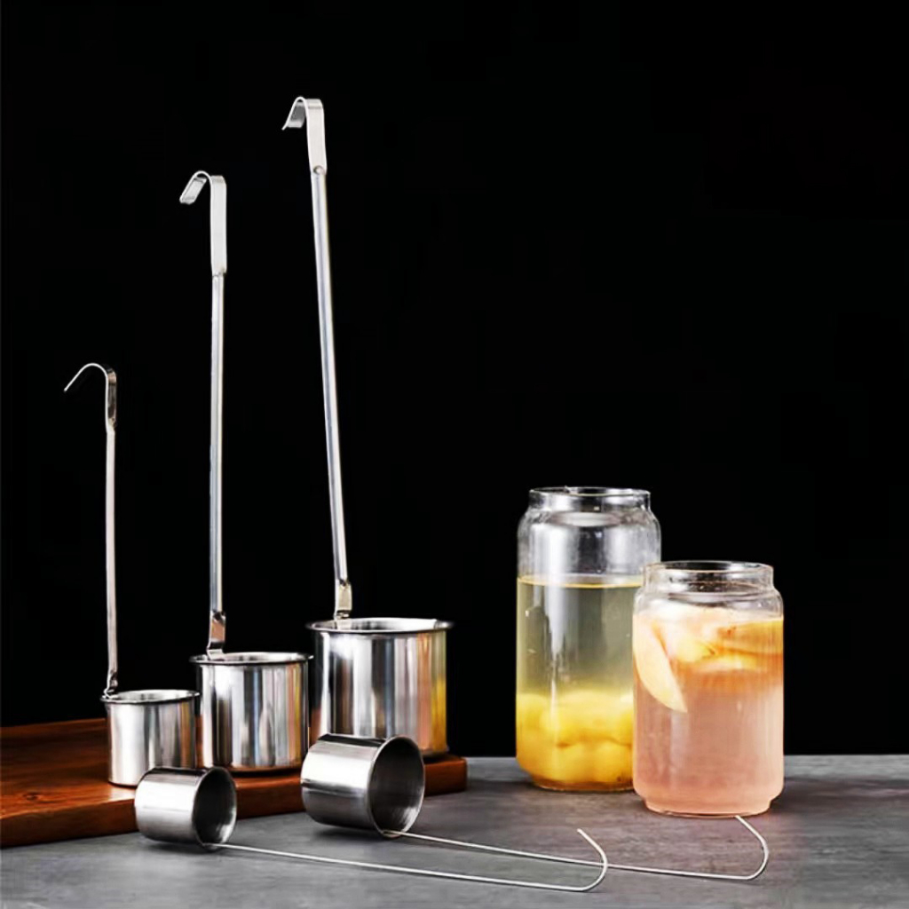 ช้อนสแตนเลสมือจับยาว พร้อมตะขอเกี่ยว ด้ามจับยาว  กระบวยตักไวน์ กาแฟ เบียร์ พร้อมตะขอ น้ํามัน สเตนเลส ซอส - รูปที่ 4