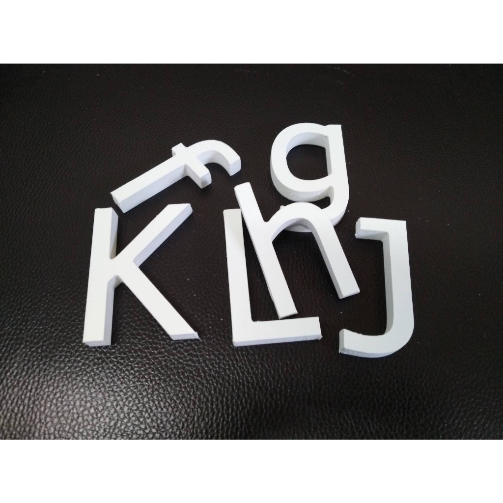 ตัวอักษรพลาสวูดความหนา 10mm.ความสูง 70mm. ฟ้อน Tahoma