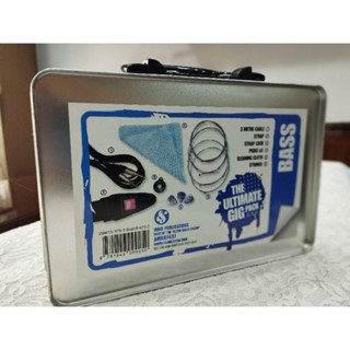 FIRST AID KIT FOR GUITAR BASS BGTR9781846099250/SALE!!!!!!! ลดพิเศษกล่องสุดท้ายกล่องอาจมีรอยบ้าง