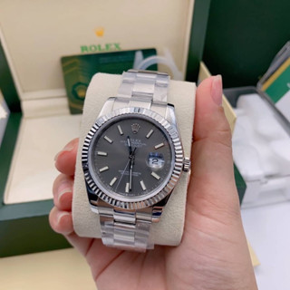 นาฬิกาข้อมือ Rolex Datejust CC clean (พร้อมกล่องใส travel case)