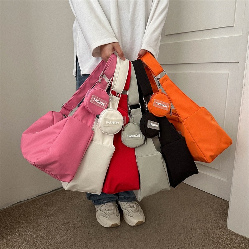 กระเป๋าถือ กระเป๋าสะพายข้างผู้หญิง กันน้ำ มีซิป J15