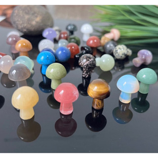 1 Pc Random Pick Mini Crystal Mushroom Gemstone Mushroom Carving, Crystal Home Decoration, Healing Crystal Gift