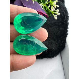 lab emerald huge pear drop shape 68 carsts 2 pieces size 18x30 mm