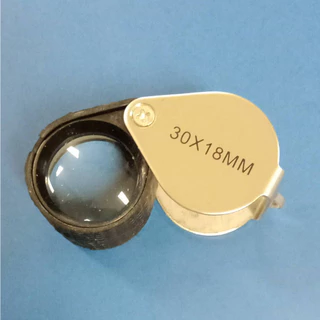 กล้องส่องพระ 10/20/30 X แว่นขยาย กล้องขยาย เลนส์กว้างขนาด 18 มิล