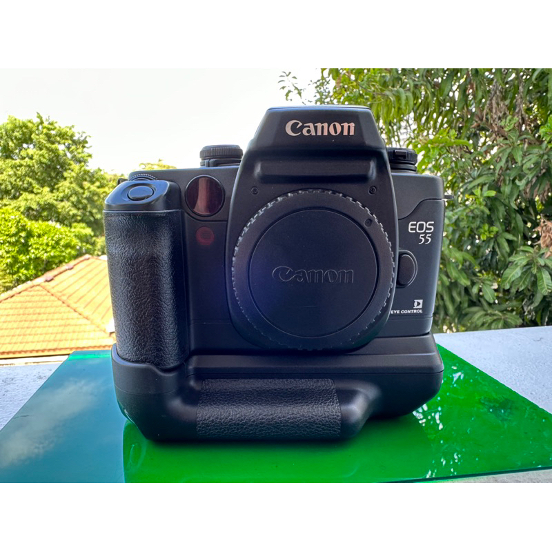 กล้องฟิล์ม Canon EOS55 พร้อมกริ๊ปแท้ของใหม่