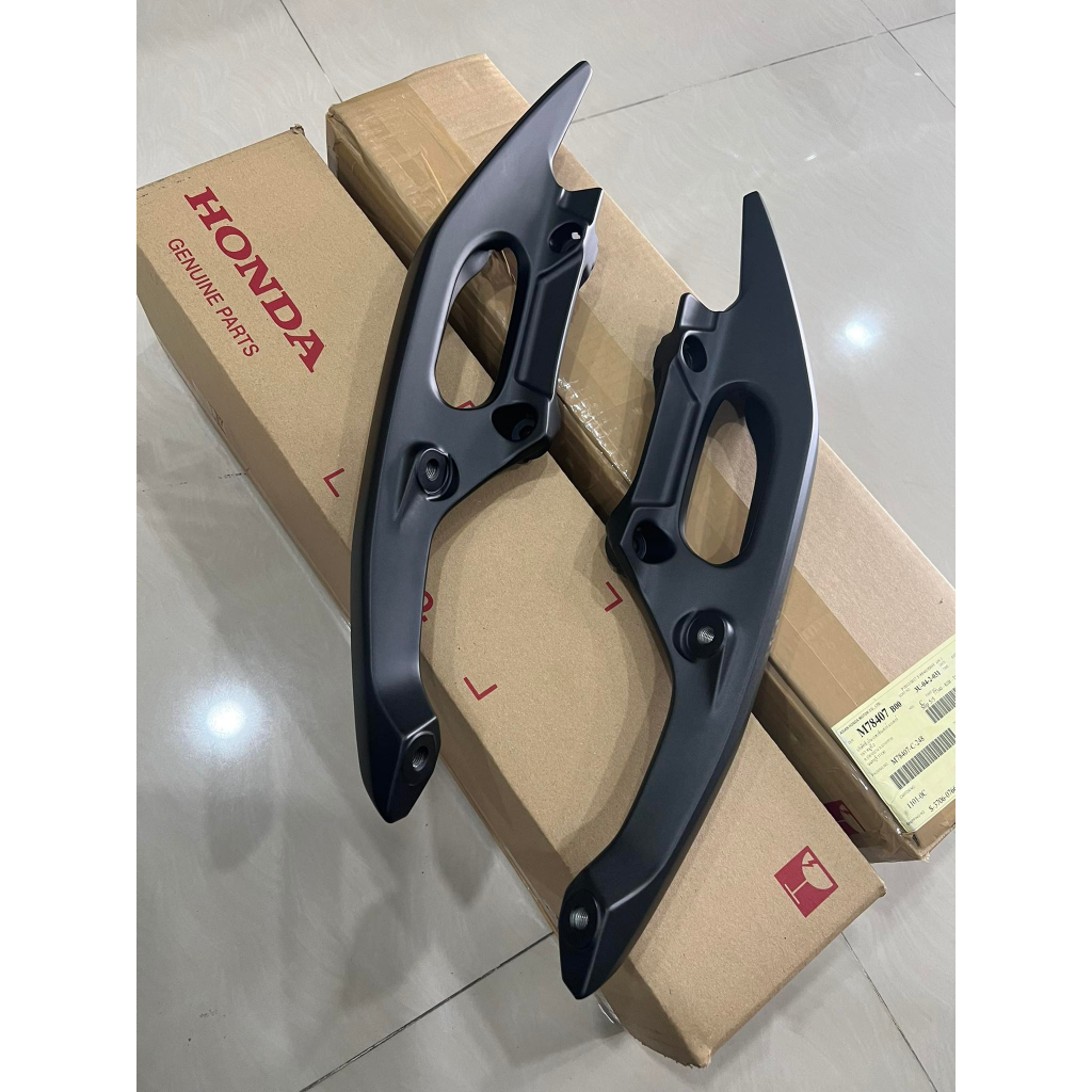 จับหลัง มือจับ FORZA300 ของแท้ศูนย์ HONDA