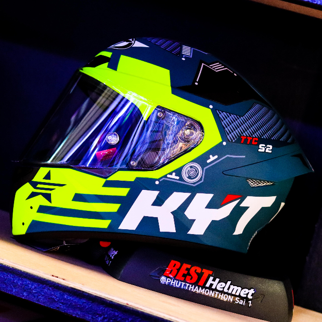 หมวกกันน็อค KYT รุ่น TT COURSE – ลายกราฟิก Fuselage / Gear ราคา 3000.- ราคา ถูกที่สุด ดีลบีเคเค แกลเลอรีภาพที่ 4