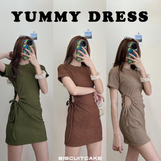 YUMMY DRESS เดรสแขนสั้นเอวเว้าด้านข้าง