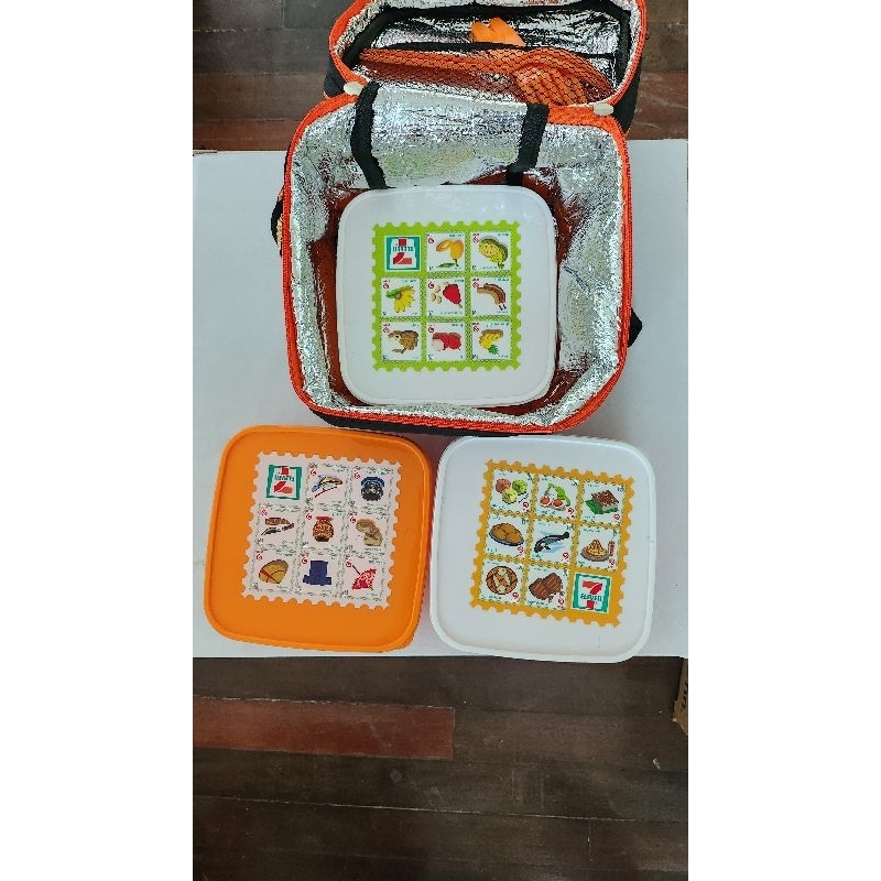 กล่องข้าว 3 ชิ้น+ชุดช้อนส้อมพลาสติก ของพรีเมียม 7-11