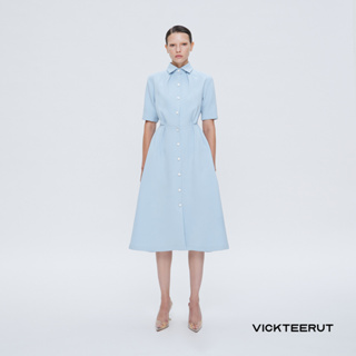 VICKTEERUT Re-Edition Short Sleeve Flared Dress  เดรสแขนสั้น กระโปรงบาน ตกแต่งกระดุมหน้า