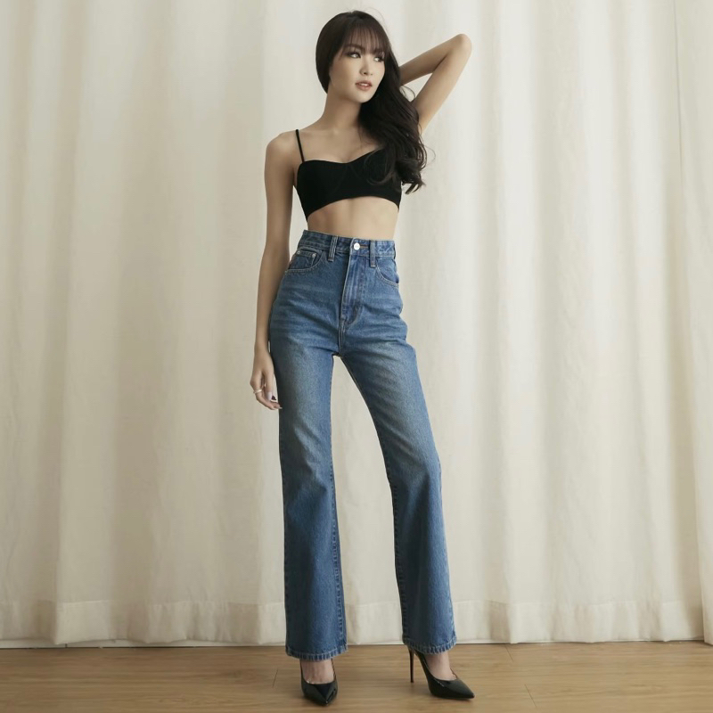 VALENCIA - QUIN JEANS กางเกงยีนส์ (ไซส์ s) ส่งต่อมือหนึ่ง ยังไม่เคยใส่ค่ะ