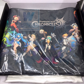 Summoners War Chronicles Gift Set - ของสะสม เสื้อxl พวงกุญแจ แผ่นรองเม้าส์ กรอบรูปภาพ สติ๊กเกอร์ตัวละคร