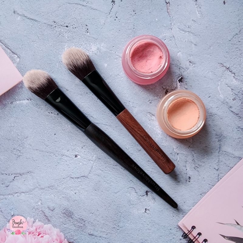 Brushlovelove แปรงเกลี่ยครีมบลัช เกลี่ยง่าย บลัชไม่เป็นคราบ รองพื้นไม่เคลื่อน