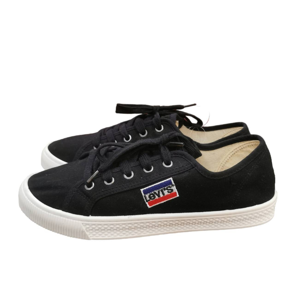 รองเท้าผ้าใบ แบบเชือกผูก สีดำ รองเท้าลีวายส์ LEVI'S MALIBU REGULAR BLACK Men's Shoes